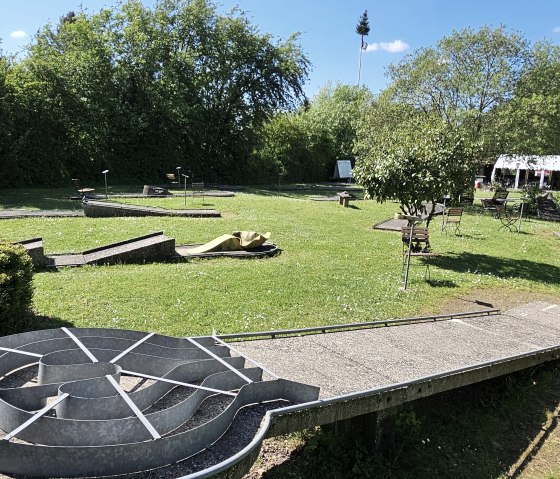 Minigolf at the Golfst&uuml;bchen in Gillenfeld, &copy; Golfst&uuml;bchen Gillenfeld