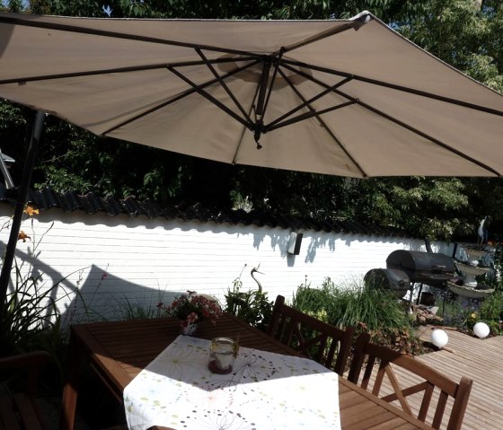 Terrasse 1, &copy; Nordeifel Tourismus GmbH & FW Schwamborn