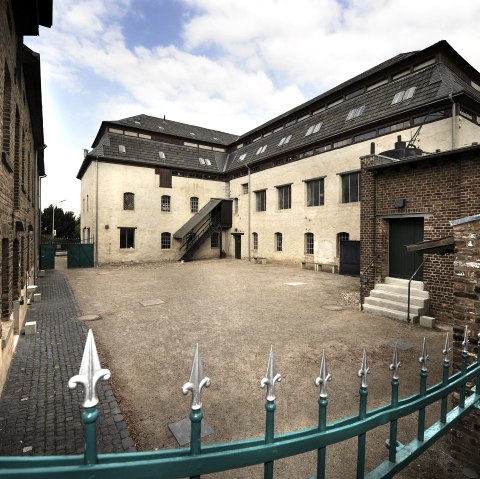 Tuchfabrik M&uuml;ller - Blick in den Fabrikhof, &copy; LVR-Industriemuseum