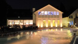 Abendkulisse Meerwasserpool & Restaurant