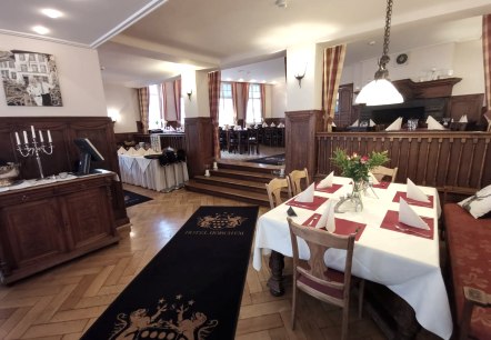 Restaurant, &copy; Restaurant-Hotel HORCHEM