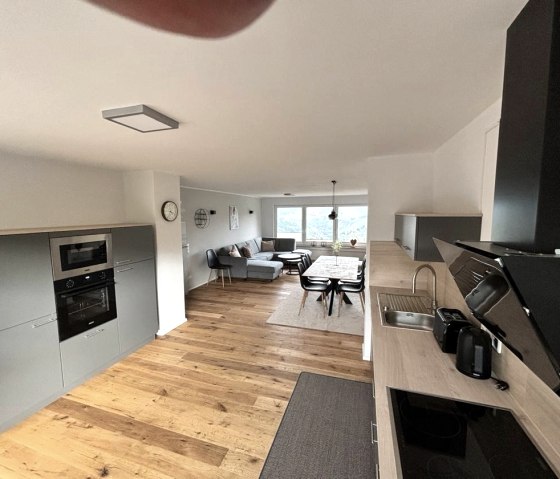 Blick in den Wohnbereich, &copy; Natur.Zeit am Eifelsteig