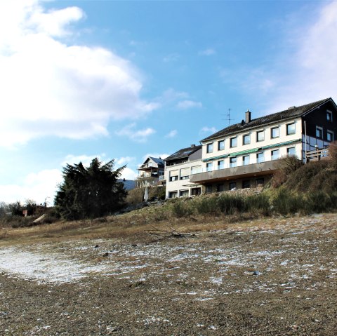 Zum kleinen Seehof - Seeseite, © Rursee-Touristik GmbH