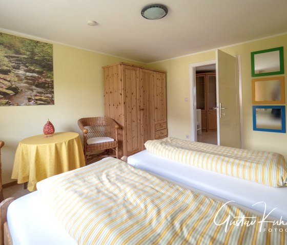 Doppelschlafzimmer im 1. OG, &copy; Elke Greven & Nordeifel Tourismus GmbH