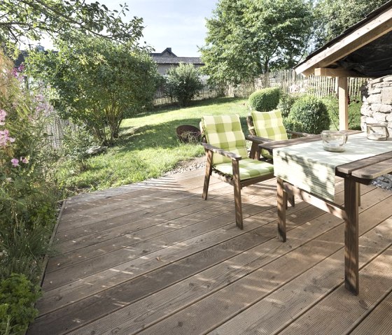 Terrasse_2, &copy; Nordeifel Tourismus GmbH & Ferienwohnung Zum Pinken Schaf