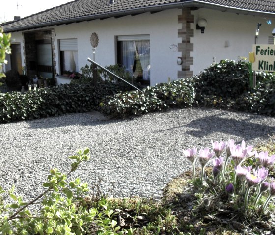 FeWo M&auml;rz 2015 und Umgebung Jupp 223, &copy; Nordeifel Tourismus GmbH & Ferienwohnung Haus Klinkhammer