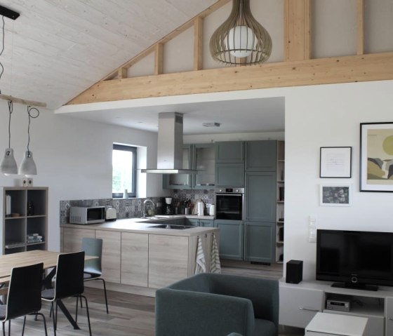 Gem&uuml;tlich-moderner Wohnbereichc, &copy; FeWo Eifel-Eichen