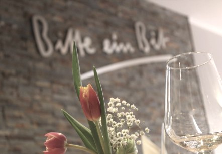 Bitte ein Bit - Eifelbr&auml;u, &copy; Christian Poss - Eifelbr&auml;u