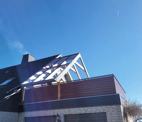 Terrasse und Eingang