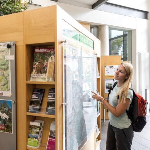 Holen Sie sich Informationen zur Region, &copy; Eifel Tourismus GmbH, AR, Shapefruit AG