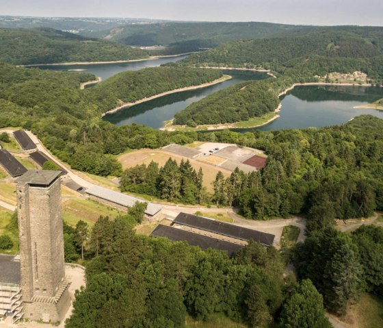 Rur-Olef route: view over Vogelsang and Lake Urft, © Eifel Tourismus GmbH/D. Ketz