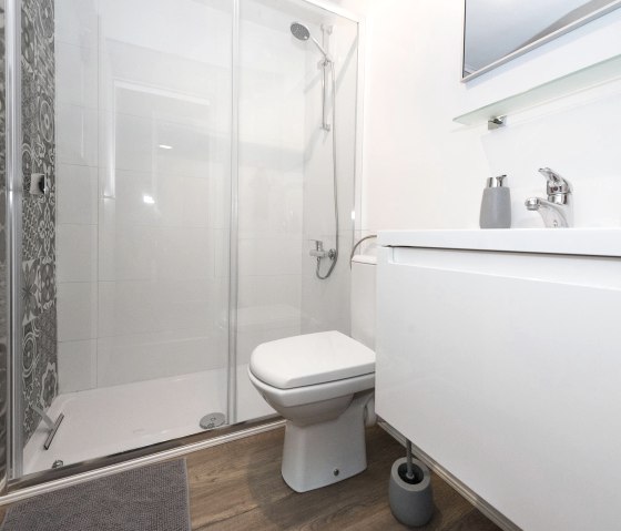 Bad, &copy; Nordeifel Tourismus GmbH & Zum Goldenen Schaf 2