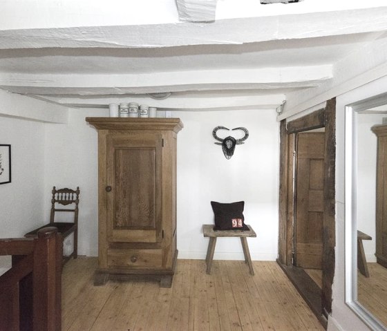 Flur_neu_2, &copy; Nordeifel Tourismus GmbH & Ferienwohnung Zum Pinken Schaf