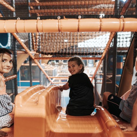 aktivi Jump & Fun 1, © Dimension Media