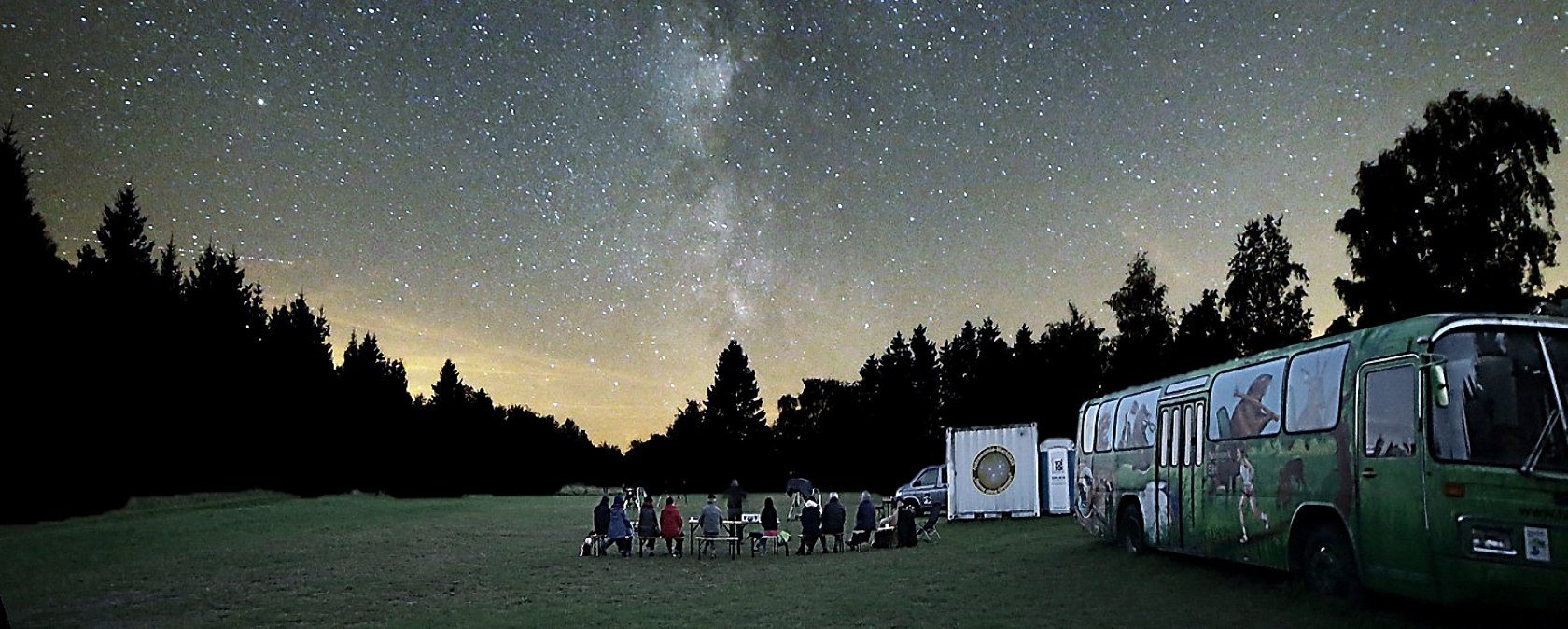 Astronomie-Werkstatt "Sterne ohne Grenzen"