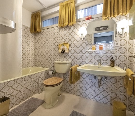 Bad, &copy; Nordeifel Tourismus GmbH & Zum Goldenen Schaf III