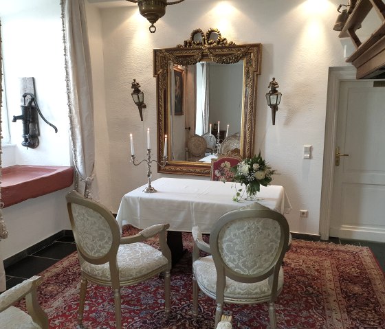registry office, &copy; Nordeifel Tourismus GmbH & Burghaus und Villa Kronenburg