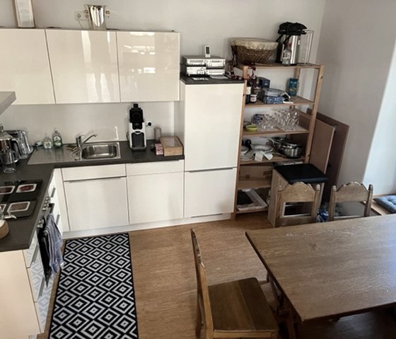 Living and dining kitchen
