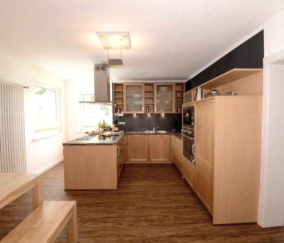 Kitchen, © Nordeifel Tourismus GmbH & Ferienhaus Lommiland