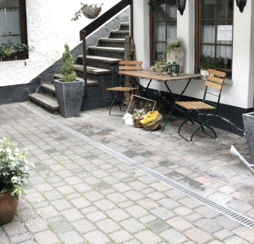 Innenhof, &copy; Nordeifel Tourismus GmbH & Nordeifel Tourismus GmbH & Valet