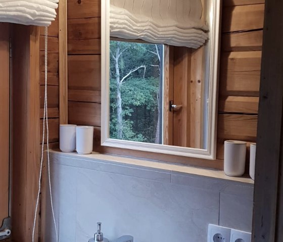 Badezimmer, &copy; Blockhaus Eifel