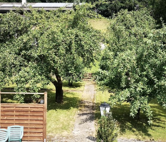 Garten vom Hotel, &copy; Nordeifel Tourismus GmbH & Urfterhof Hotel