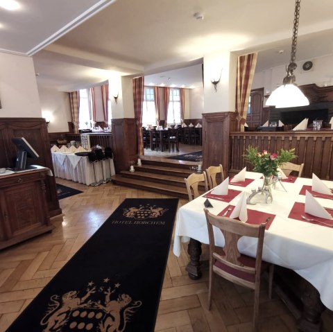 Restaurant, &copy; Restaurant-Hotel HORCHEM