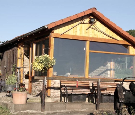 Grillhaus, Vorderansicht, &copy; Elke Greven & Nordeifel Tourismus GmbH