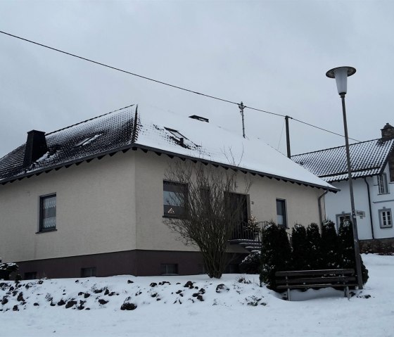 Winter_Strassenansicht_2020, &copy; Nordeifel Tourismus GmbH & Ferienwohnung Zur sch&ouml;nen Aussicht