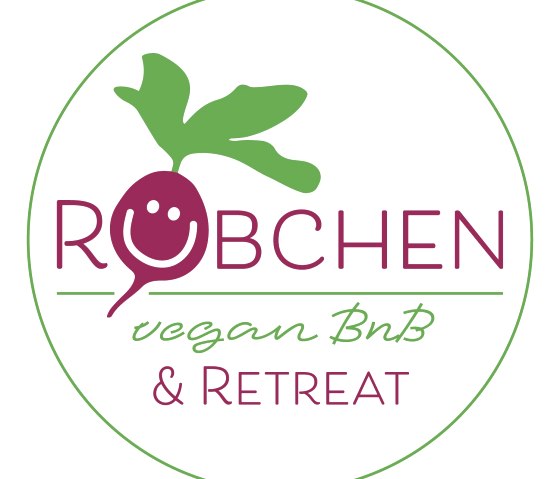 Rübchen_Logo_Final_Unterzeile, © Nordeifel Tourismus GmbH & Rübchen vegan BnB & Retreat