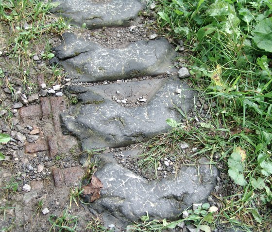 Panzerspuren, &copy; Bert van London