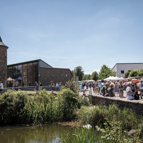Rund um das Museum, © Dominik Schmitz/LVR-Zentrum für Medien und Bildung