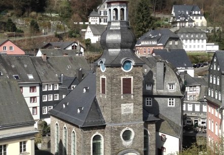 Evangelische Stadtkirche von Au&szlig;en, &copy; Jens-Peter Bentzin