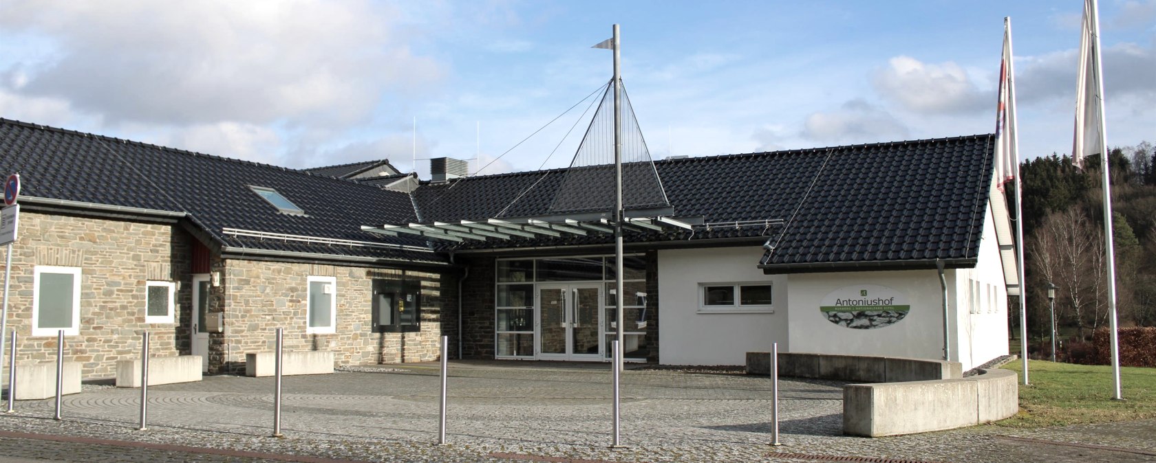 Antoniushof Rurberg Eingangsbereich, &copy; Rursee-Touristik GmbH