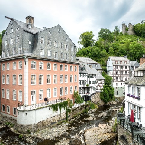 Monschau-Rotes Haus- vogelperspektive-(c) Eifel Tourismus GmbH- Dominik Ketz-, &copy; Eifel-Tourismus GmbH, Dominik Ketz