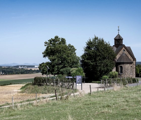 Starry view at the Hubertus Chapel, &copy; Nils Noell
