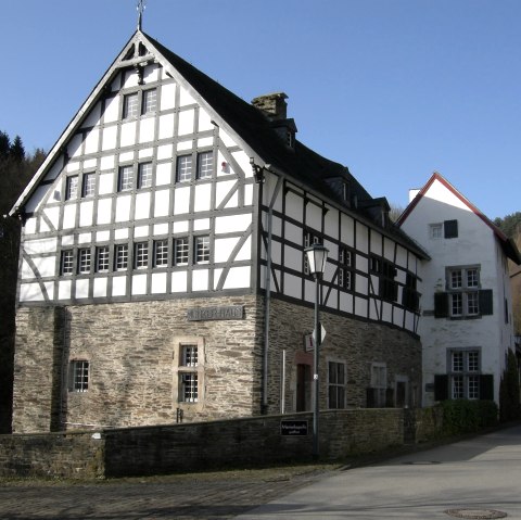 Junkerhaus mit Tourist-Information, © Rureifel-Tourismus e.V.