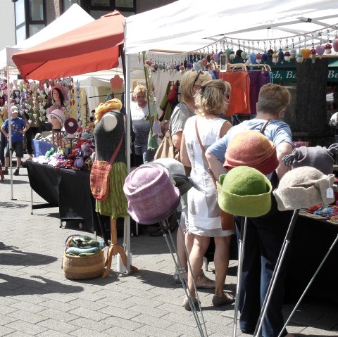 Kunsthandwerkermarkt, © z.eu.s e.V.