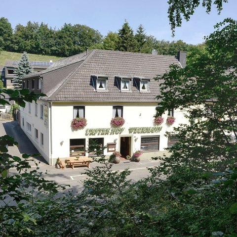 Foto von außen, © Nordeifel Tourismus GmbH & Urfterhof Hotel