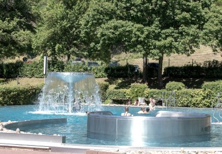 Freibad Schwimmbecken, © Stadt Schleiden / Kerstin Wielspütz