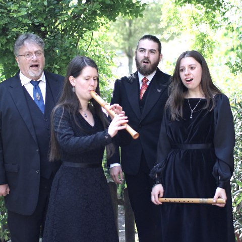 Ensemble, &copy; Adrian Klehr