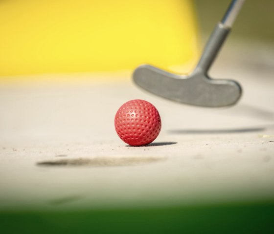 Minigolf, &copy; Eifel Tourismus GmbH, Dominik Ketz