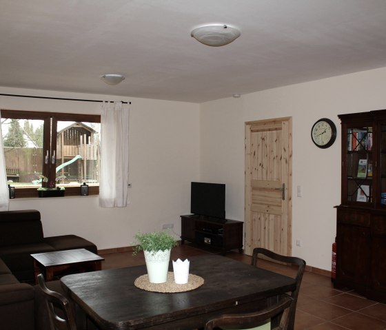 Wohnzimmer-, &copy; Nordeifel Tourismus GmbH & Ferienwohnung Bremer