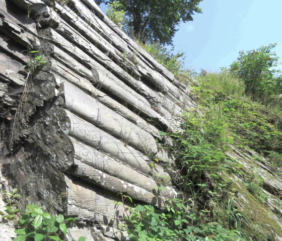 Mullion structure rock (2), &copy; Rursee-Touristik Gmbh