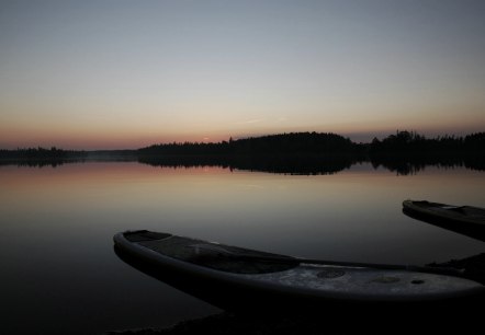 Stand Up Paddling in der D&auml;mmerung, &copy; SUP Safety