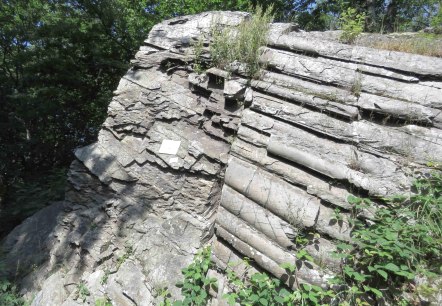 Mullion-Struktur-Felsen (1), &copy; Rursee-Touristik Gmbh