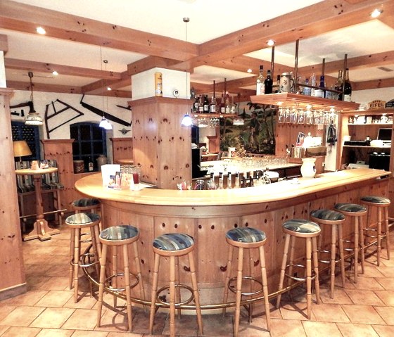 Bar, &copy; Land-gut-Hotel "Zum Alten Forsthaus"