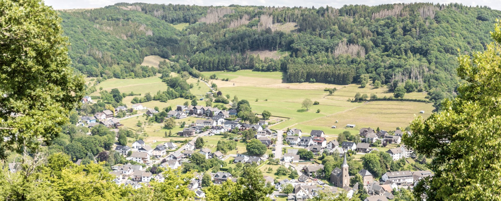 Aussicht auf Einruhr, © Eifel Tourismus GmbH, A-Röser-shapefruit-AG