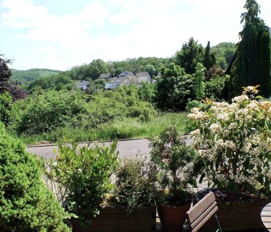 Terrassenaussicht, &copy; Dietmar Frank & Nordeifel Tourismus GmbH
