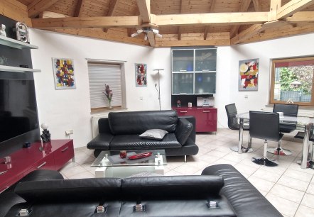 Wohnbereich, &copy; VivaNatura Eifelferien